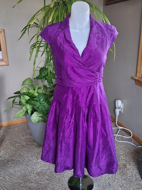 Jones New York Dresses & Skirts - Jones NY Purple 100% Silk Iridescent Taffeta Wrap Midi Dress Wedding Cocktail 12